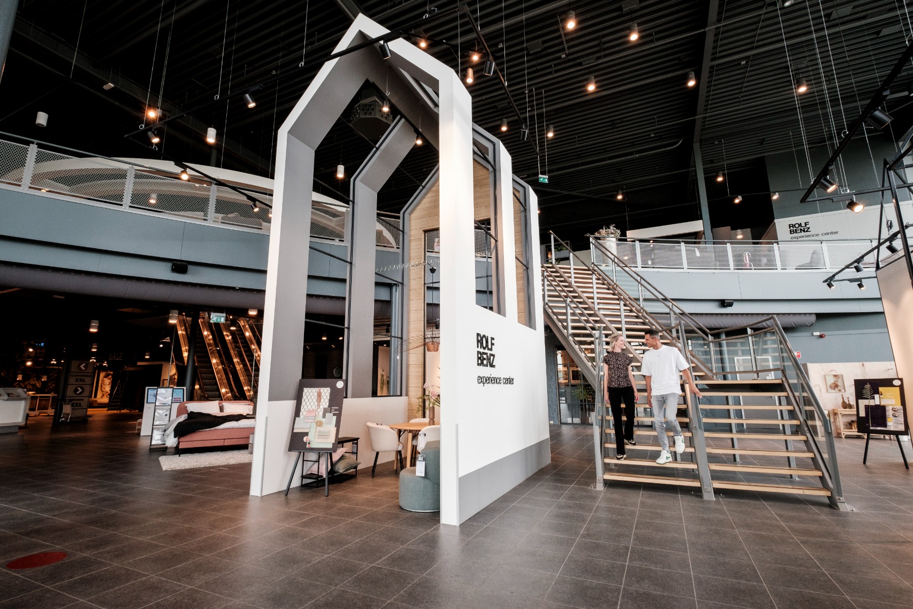Showroom Woonboulevard Poortvliet XXL